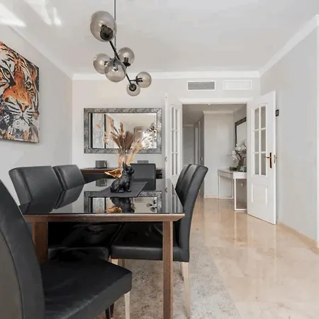 Fantastic Duplex Penthouse * מארבלה