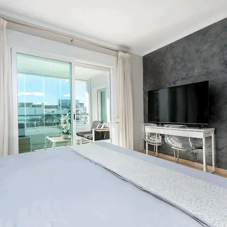 Fantastic Duplex Penthouse Μαρμπέλλα